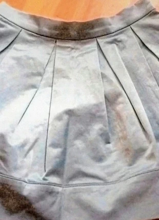 Falda Burberry talla 8 años nueva, marque: Burberry, état: Neuf avec étiquette, taille: 8 ans / 128 cm, 50,00 €, 53,20 € Protection acheteurs incluse