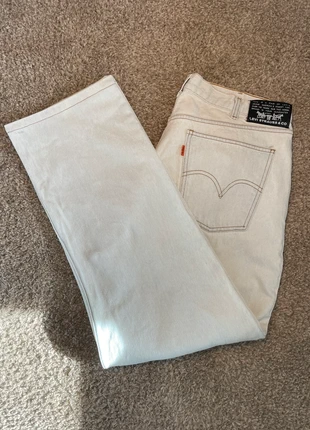 Jean Levi’s 605 vintage écru W38 FR48 L34 unisexe coupe droite, marque: Levi's, état: Très bon état, taille: W38 | FR 48, 39,99 €, 42,69 € Protection acheteurs incluse