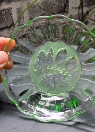 Coupelle Bol Verre Vert Feuille style Vintage 12,5 cm, marca: Decoration, estado: Bueno, 12,00 €, 13,30 € Protección al comprador incluida