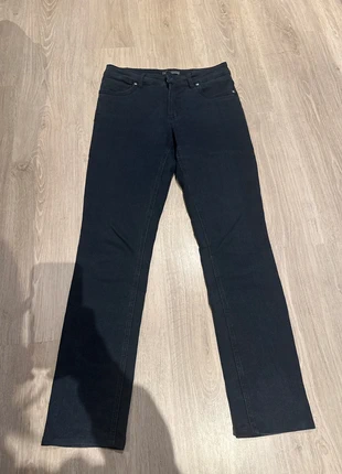 Rechte jeans, marque: CASSIS, état: Très bon état, taille: L / 40 / 12, 4,50 €, 5,43 € Protection acheteurs incluse