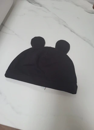 Bonnet Mickey 18 mois, brand: Disney, condition: Very good, size: 1-2 years, 49 cm, €1.00, €1.75 includes Buyer Protection