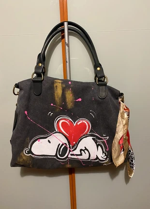 Borsa in canvas e pelle Snoopy dipinta a mano da Momart, artigiana fiorentina, marque: momart, état: Très bon état, 48,00 €, 51,10 € Protection acheteurs incluse