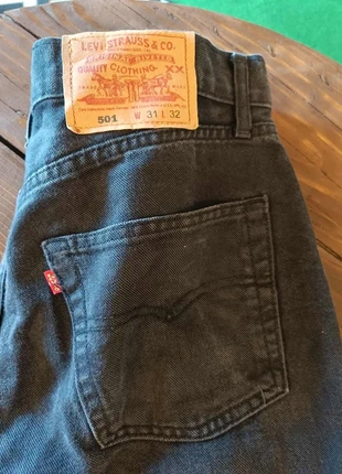 Jeans Levi’s 501 noir à boutons – Taille W31 L32 – réf 46, brand: Levi's, condizioni: Ottime, taglia: IT 40 | W31, €18.00, €19.60 include la Protezione acquisti Pro
