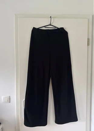 Pantalon - Fluide et large - HM - Taille S, marque: H&M, état: Très bon état, taille: S / 36 / 8, 5,00 €, 5,95 € Protection acheteurs incluse