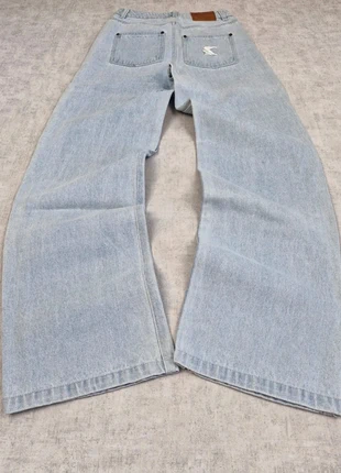 Jean Karl Kani Bleu Ciel Brodé K Blanc, marque: Karl Kani, état: Très bon état, taille: S / 36 / 8, 44,90 €, 47,85 € Protection acheteurs (Pro) incluse