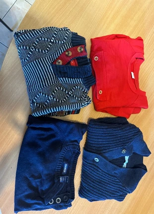Lot de 3 pull + 1 gilet, marke: Okaïdi, zustand: Sehr gut, größe: 24–36 Monate / 92, 3,00 €, 3,85 € inklusive Vinted-Käuferschutz