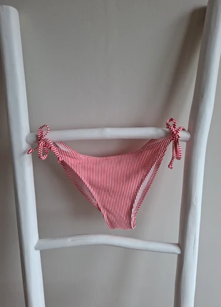 Bikinibroekje, brand: Hema, condizioni: Ottime, taglia: L / IT 44 / EU 40, €2.00, €2.80 include la Protezione acquisti