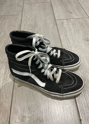 Vans noires montantes noires 37, marke: Vans, zustand: Gut, größe: 37, 20,00 €, 21,70 € inklusive Vinted-Käuferschutz