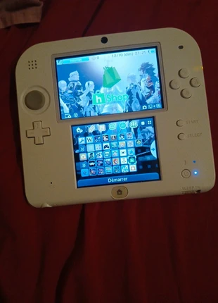2ds hshop hacker, brand: Nintendo, condition: Very good, €80.00, €84.70 includes Buyer Protection