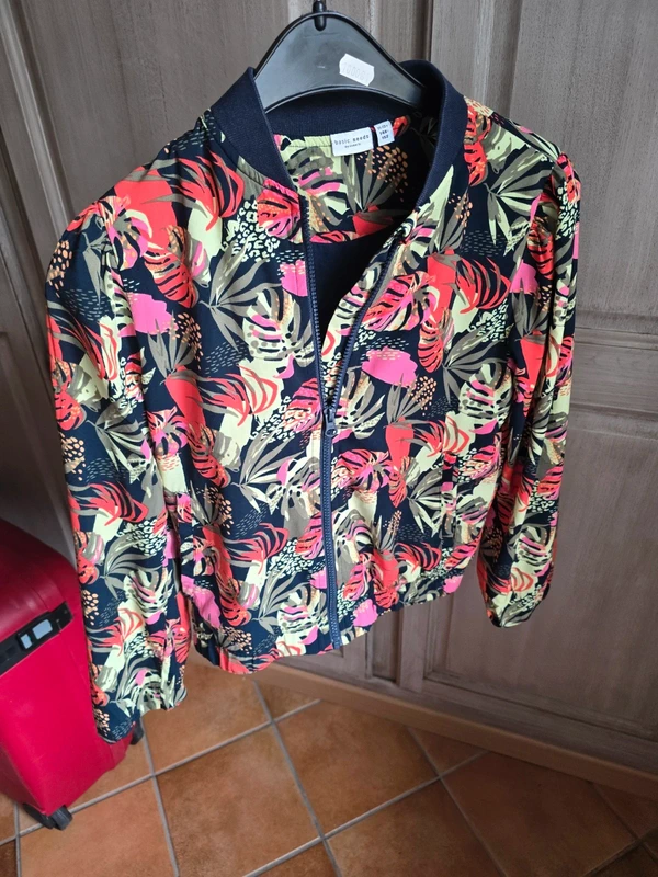 Veste fleurie et colorée basic needs by name it 11 12 ans - photo numéro 5