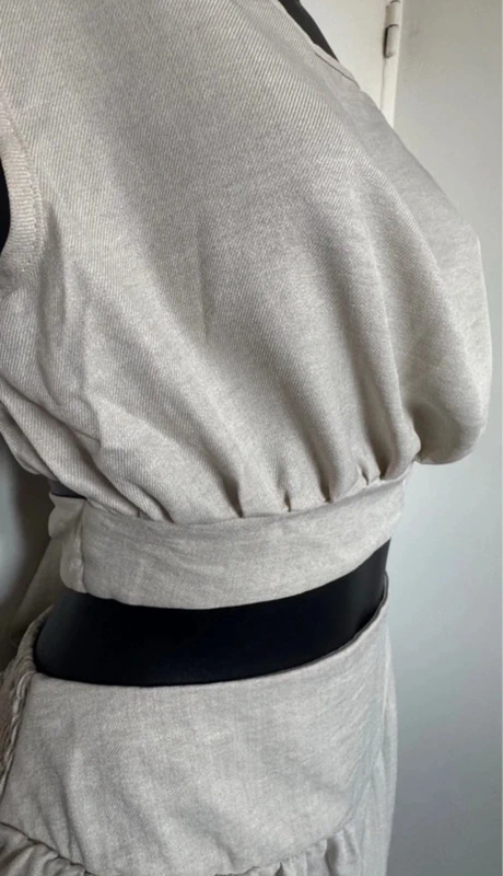 Top + pantalon élégant taille M femme - photo numéro 2