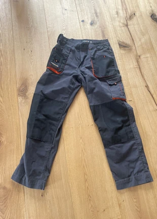 Werk broek, merk: WORKWEAR, staat: Goed, maat: W40 | FR 50, € 10,00, € 11,20 inclusief Kopersbescherming