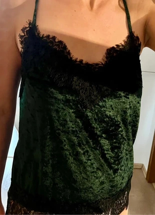 Wunderschöner Oberteil aus Samt, marque: H&M, état: Très bon état, taille: S / 36 / 8, 5,00 €, 5,95 € Protection acheteurs incluse