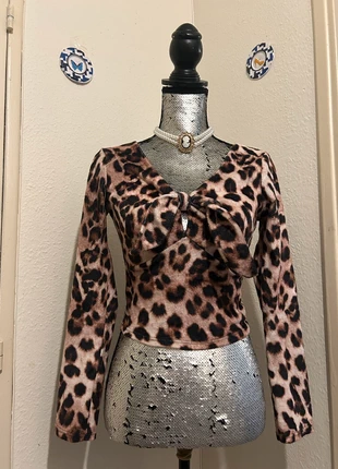 Top court léopard sexy en velours, brand: Vintage Dressing, condition: Very good, size: S / 36 / 8, €9.00, €10.15 includes Buyer Protection Pro