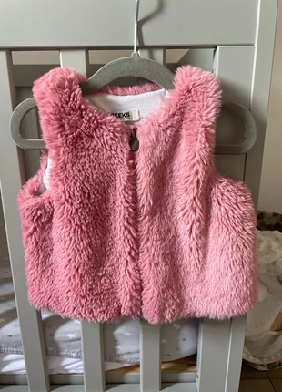 Gilet sans manche fille, marque: Creeks, état: Neuf sans étiquette, taille: 18-24 mois / 86 cm, 2,00 €, 2,80 € Protection acheteurs incluse
