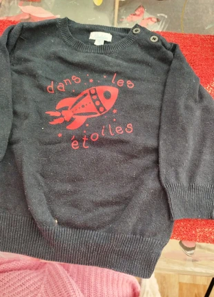 pull bleu marine, merk: Kimbaloo, staat: Heel goed, maat: 9-12 maanden / 74 cm, € 1,00, € 1,75 inclusief Kopersbescherming