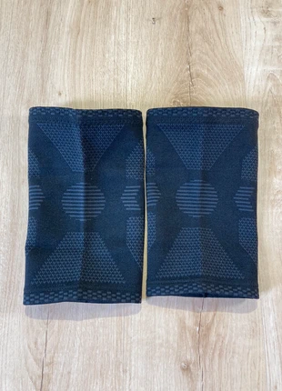 Genouillères neuves Acwoo, brand: acwoo, condition: New with tags, €3.00, €3.85 includes Buyer Protection