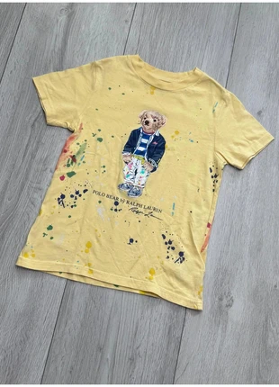 🧵 Polo Ralph Lauren T-shirt – Geel met verfspetters & Polo Bear – Maat 6, marca: Ralph Lauren, estado: Muy bueno, tamaño: 6 años / 116 cm, 24,95 €, 26,90 € Protección al comprador Pro incluida