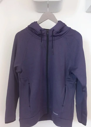 Giacca softshell Oviesse Active taglia m + tshir manica lunga in omaggio, marque: OVS, état: Très bon état, taille: M / 38 / 10, 5,00 €, 5,95 € Protection acheteurs incluse