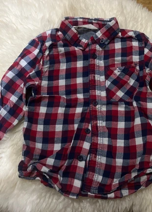 Chemise 2/3ans, marque: H&M, état: Très bon état, taille: 24-36 mois / 92 cm, 1,00 €, 1,75 € Protection acheteurs incluse