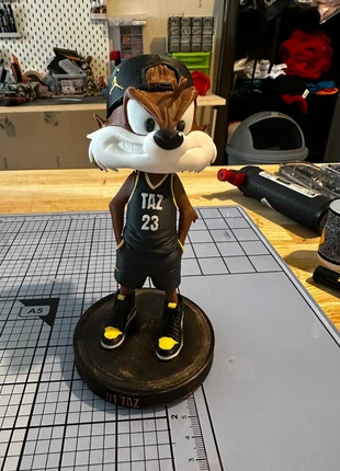 Taz urban vibes Jordan, brand: Looney Tunes, condition: Very good, size: Preemie, up to 44cm, €20.00, €21.70 includes Buyer Protection