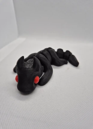 3D Dragon, merk: Dragon, staat: Nieuw zonder prijskaartje, maat: Universeel, € 3,50, € 4,38 inclusief Kopersbescherming