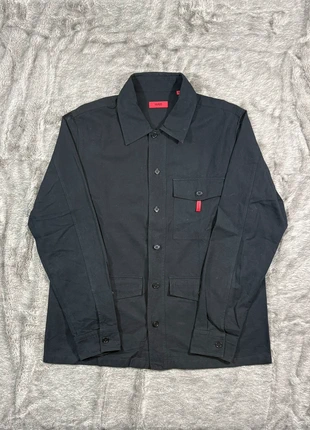 Veste chemise noire imprimée | Hugo Boss | Taille M, marque: Hugo Boss, état: Très bon état, taille: M, 110,00 €, 116,20 € Protection acheteurs (Pro) incluse