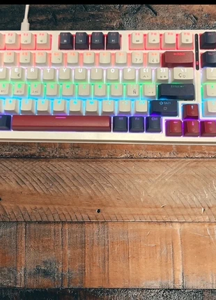 Teclado Mecánico Xunfox K95 Rgb QWERTY con Ñ | Triple Conexión BT/2.4G/Usb-C | Gaming/Oficina, marca: xunfox, estado: Muy bueno, 39,00 €, 41,65 € Protección al comprador incluida