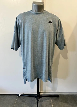 T-Shirt New Balance bleu ciel M, brand: New Balance, condition: Very good, size: M, €5.50, €6.48 includes Buyer Protection