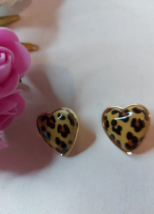 Boucles d'oreilles coeurs imprimé léopard, brand: coeurs léopard, condition: Very good, €7.90, €9.00 includes Buyer Protection