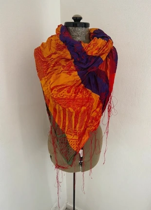 🍓 Grande écharpe en soie artificielle, motifs orange et jaune(905), brand: LOOK, condition: Very good, €5.70, €6.69 includes Buyer Protection