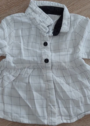 Haut 3 mois, staat: Goed, maat: 1-3 maanden / 56 cm, € 2,00, € 2,80 inclusief Kopersbescherming