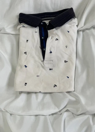 Polo okaidi enfant élégant, marque: Okaïdi, état: Très bon état, taille: 8 ans / 128 cm, 2,00 €, 2,80 € Protection acheteurs incluse