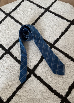 Heel goed blauw zilvergrijs ruit Mango Man stropdas 100% silk tie blue grey (7cm) one size, merk: Mango, staat: Heel goed, € 16,49, € 18,01 inclusief Kopersbescherming