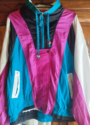 Veste River Esge vintage, brand: River edge, condizioni: Nuovo senza cartellino, taglia: L / IT 44 / EU 40, €30.00, €32.20 include la Protezione acquisti