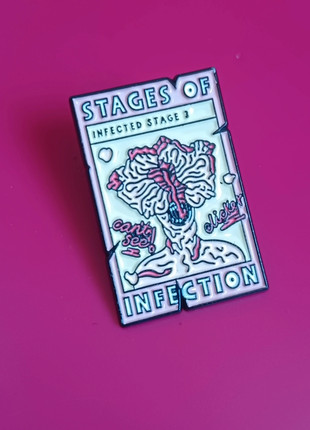 Pins stages of infection TLOU Infected Zombie Brain Apocalyptic Gaming Goth, marque: Witch, état: Très bon état, 3,00 €, 3,85 € Protection acheteurs (Pro) incluse