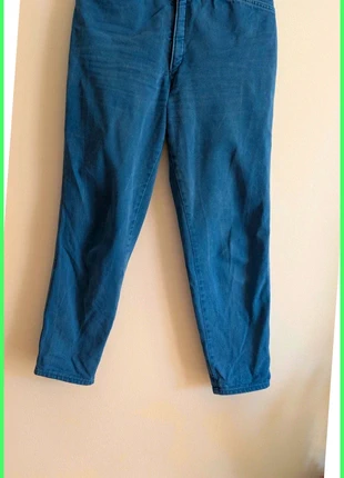 Jeans Levi's Vintage femme  40 Made in France, marca: Levi's, estado: Muy bueno, tamaño: W32 | ES 42, 55,00 €, 58,45 € Protección al comprador incluida