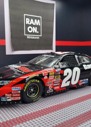 1/24 #20 Joey Logano Gamestop MA ARC 2008, merk: Lionel, staat: Nieuw zonder prijskaartje, maat: Universeel, € 60,00, € 63,70 inclusief Kopersbescherming