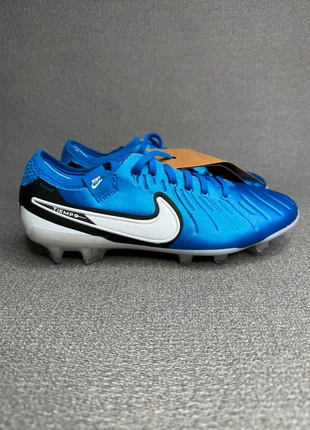 Nike Tiempo Legend 10 Elite FG, marque: Nike, état: Très bon état, taille: 36, 89,00 €, 94,15 € Protection acheteurs (Pro) incluse
