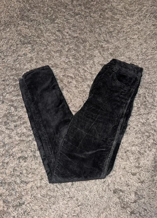 Pantalon En Velours Côtelé / Corduroy noir coton cotelé taille 38, merk: Vintage Dressing, staat: Heel goed, maat: M / 38 / 10, € 13,00, € 14,35 inclusief Kopersbescherming