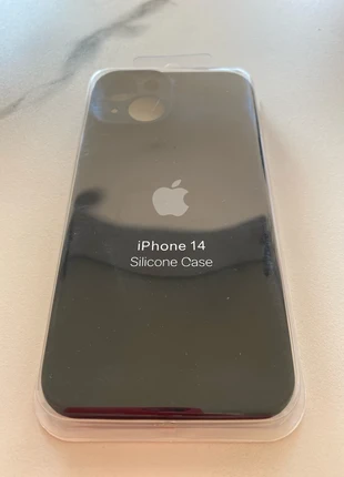 Coque noire iPhone 14, état: Neuf sans étiquette, 5,50 €, 6,48 € Protection acheteurs incluse