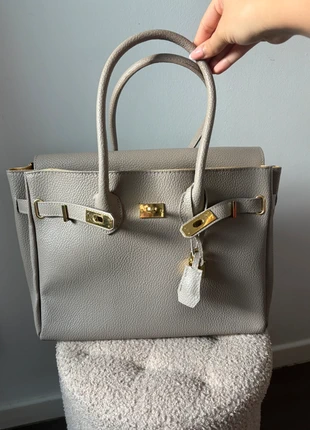 Sac en cuir beige, brand: The Genuine Leather, condizioni: Ottime, €44.00, €46.90 include la Protezione acquisti