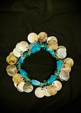 Bracelet extensible en perles de nacre fait main, marque: Fait Main, état: Très bon état, 7,00 €, 8,05 € Protection acheteurs incluse