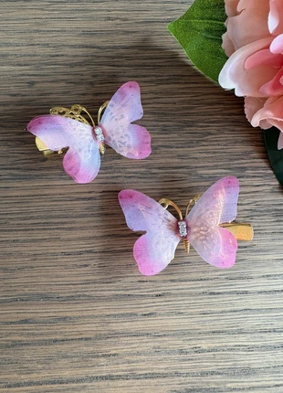 Haarclips vlinder, merk: by J&B, staat: Nieuw zonder prijskaartje, € 1,00, € 1,75 inclusief Kopersbescherming Pro