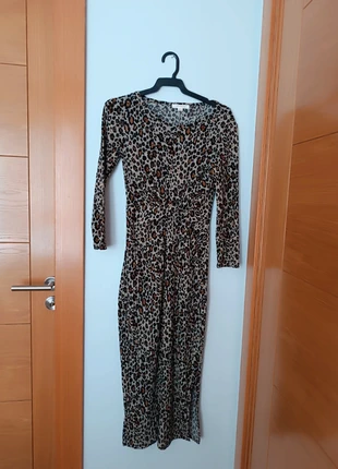 🔴50% Lotes-Vestido midi estampado leopardo XS 34, marca: Springfield, estado: Nuevo sin etiquetas, tamaño: XS / 34 / 6, 12,00 €, 13,30 € Protección al comprador incluida