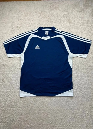 T-shirt sport Adidas vintage y2k marine blanc - M homme, marke: adidas, zustand: Sehr gut, größe: M, 29,90 €, 32,10 € inklusive Vinted-Käuferschutz