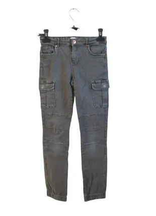 C63 pantalon kaki only 11 ans, brand: ONLY, condizioni: Ottime, taglia: 11 anni / 146 cm, €5.00, €5.95 include la Protezione acquisti