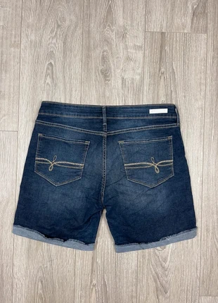 Short Jeans Levi’s Denizen Bleu W32/42FR/L Men/Homme Motif déchirures SL11, marque: Levi's, état: Très bon état, taille: L, 8,00 €, 9,10 € Protection acheteurs incluse