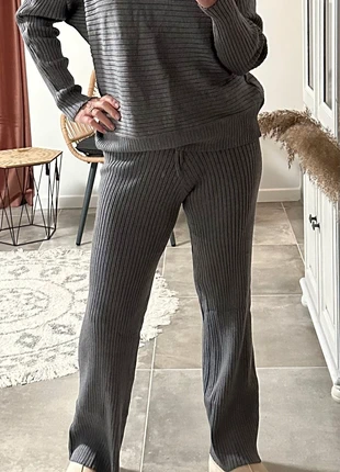 Ensemble pull et pantalon gris maille douce, brand: Purple Queen, condition: New with tags, size: M / 38 / 10, €45.00, €47.95 includes Buyer Protection