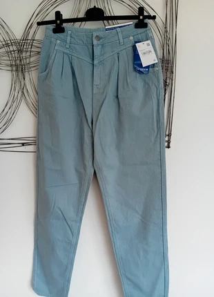 Jean bleu clair The Ballons Jeans.  Taille 36, marque: the balloon jeans, état: Neuf avec étiquette, taille: S / 36 / 8, 13,00 €, 14,35 € Protection acheteurs incluse
